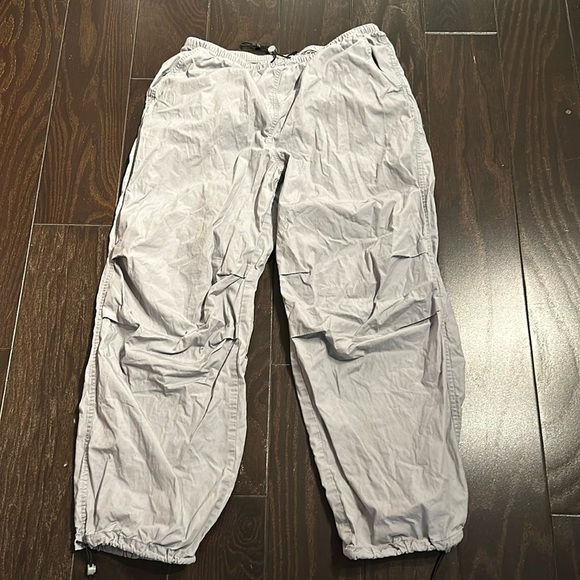 Divided Other - H&M Divided parachute pant